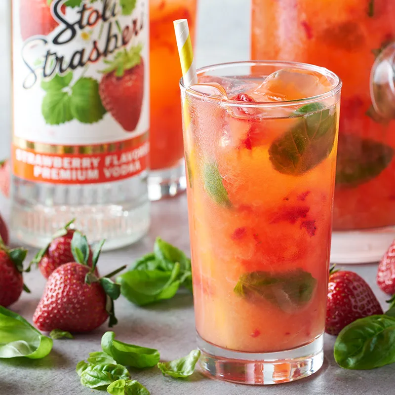 Stoli strawberry